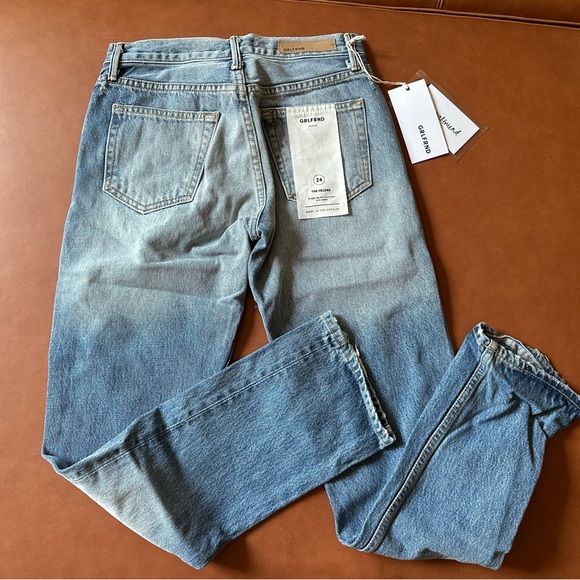 NWT GRLFRND Helena Light Wash Jeans 24 - Picture 3 of 4